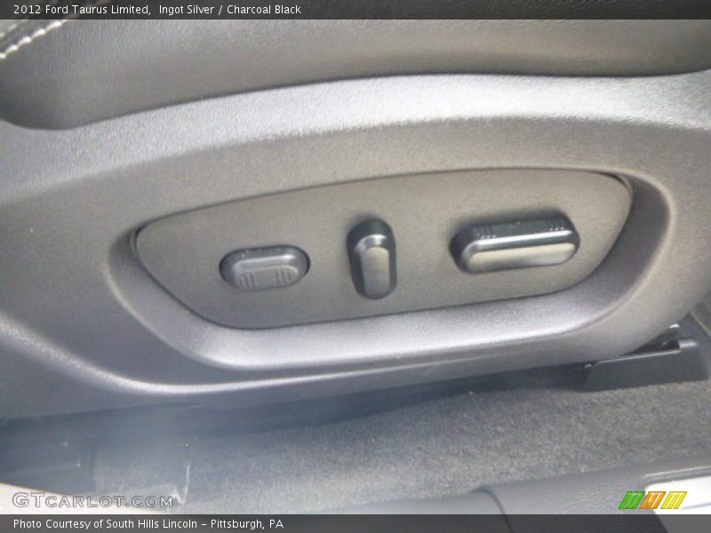 Ingot Silver / Charcoal Black 2012 Ford Taurus Limited