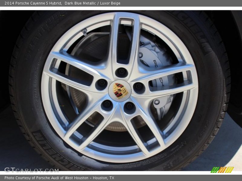  2014 Cayenne S Hybrid Wheel