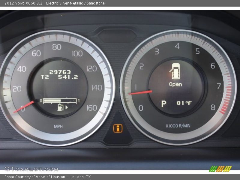 Electric Silver Metallic / Sandstone 2012 Volvo XC60 3.2