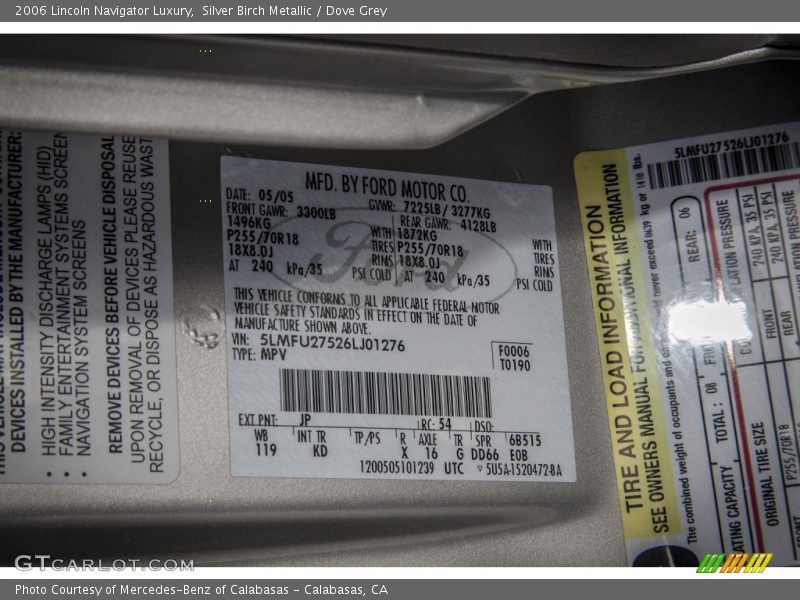 2006 Navigator Luxury Silver Birch Metallic Color Code JP