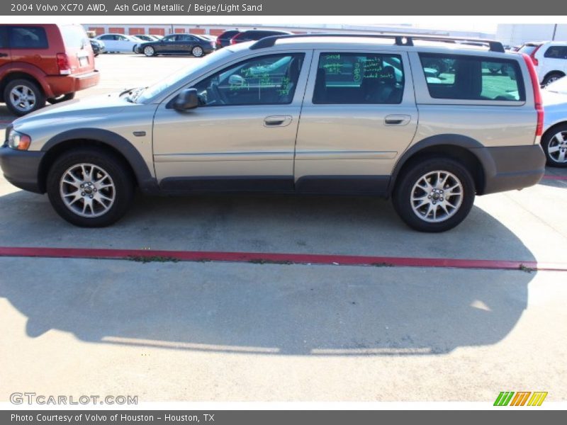 Ash Gold Metallic / Beige/Light Sand 2004 Volvo XC70 AWD