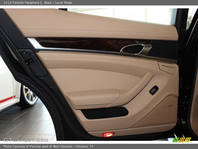 Black / Luxor Beige 2014 Porsche Panamera S