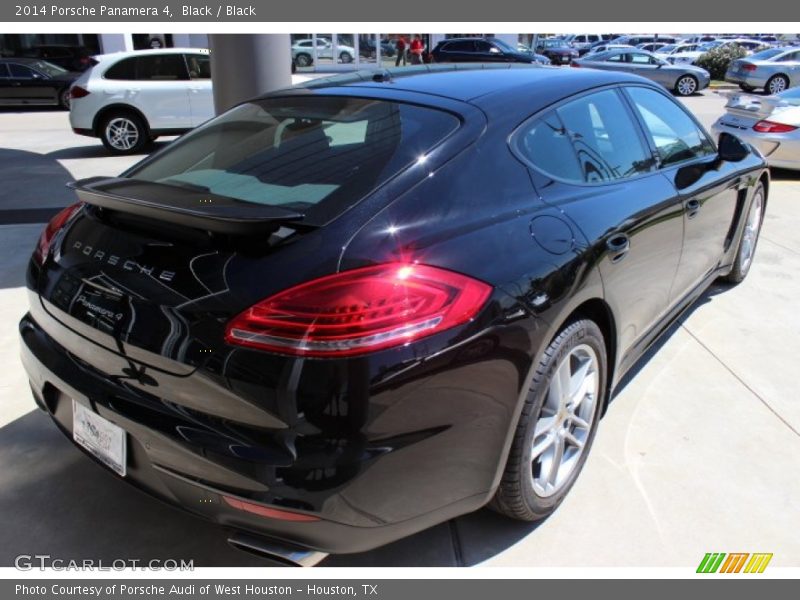 Black / Black 2014 Porsche Panamera 4