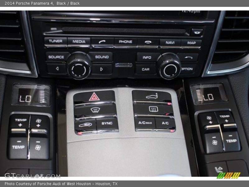 Controls of 2014 Panamera 4