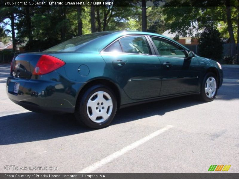 Emerald Green Metallic / Light Taupe 2006 Pontiac G6 Sedan