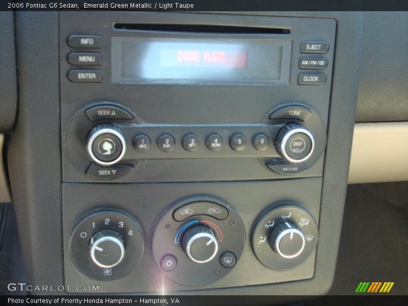 Emerald Green Metallic / Light Taupe 2006 Pontiac G6 Sedan