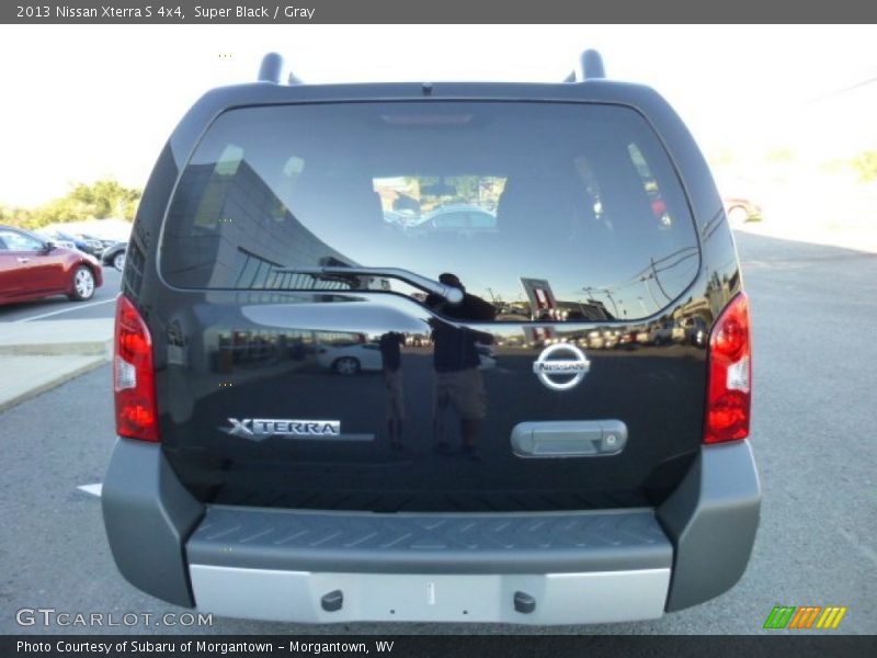 Super Black / Gray 2013 Nissan Xterra S 4x4
