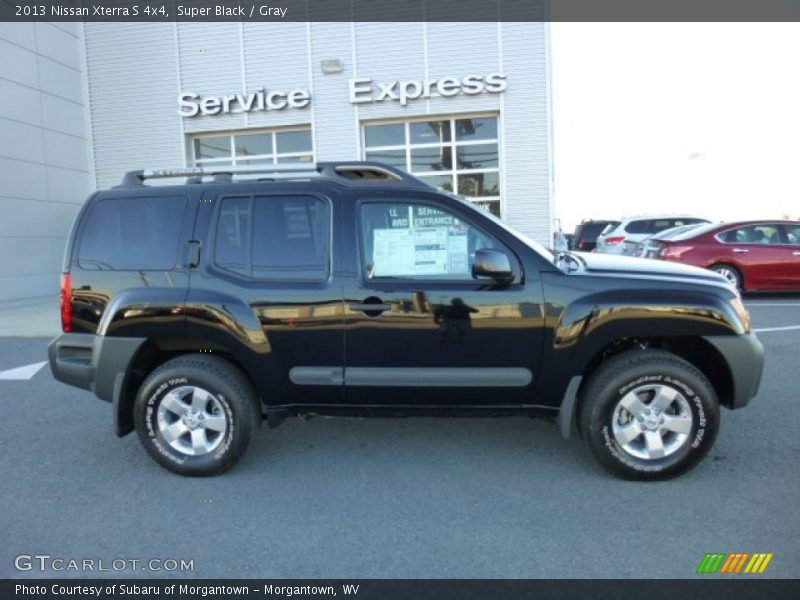  2013 Xterra S 4x4 Super Black
