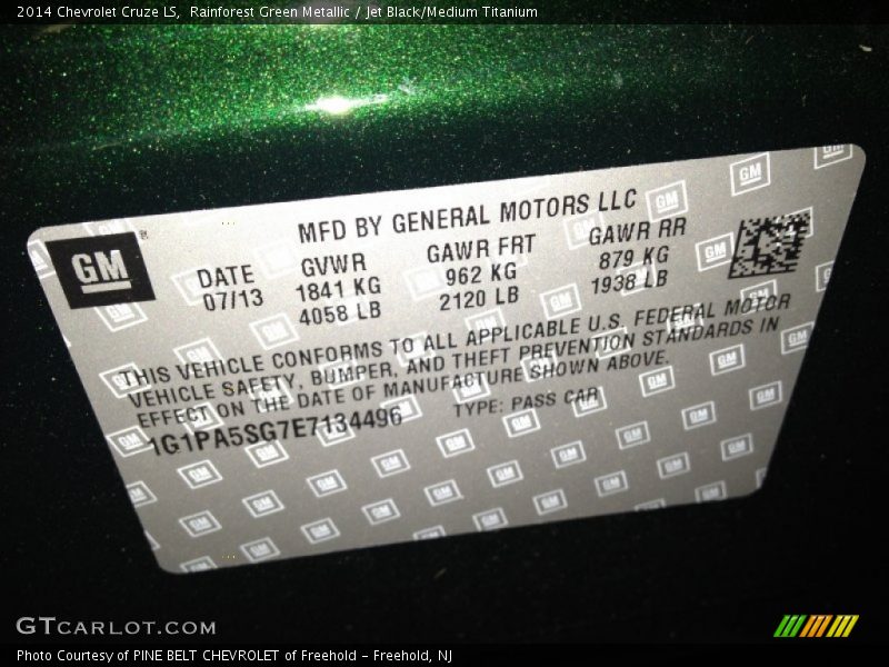 Rainforest Green Metallic / Jet Black/Medium Titanium 2014 Chevrolet Cruze LS