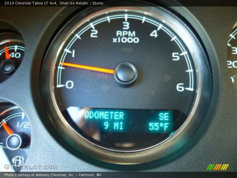 Silver Ice Metallic / Ebony 2014 Chevrolet Tahoe LT 4x4
