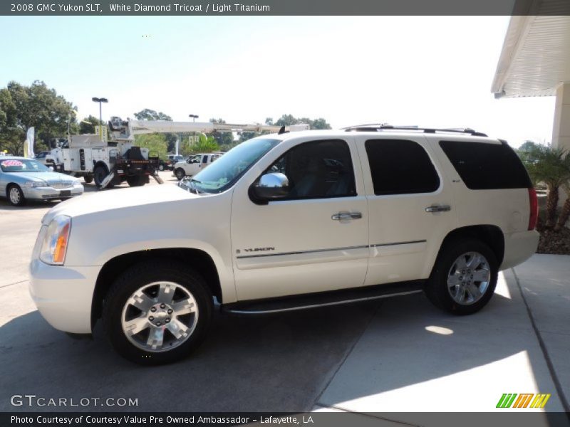 White Diamond Tricoat / Light Titanium 2008 GMC Yukon SLT