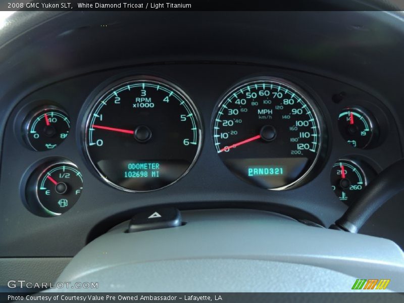 White Diamond Tricoat / Light Titanium 2008 GMC Yukon SLT