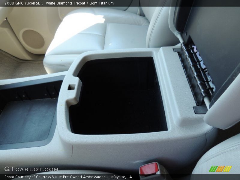 White Diamond Tricoat / Light Titanium 2008 GMC Yukon SLT