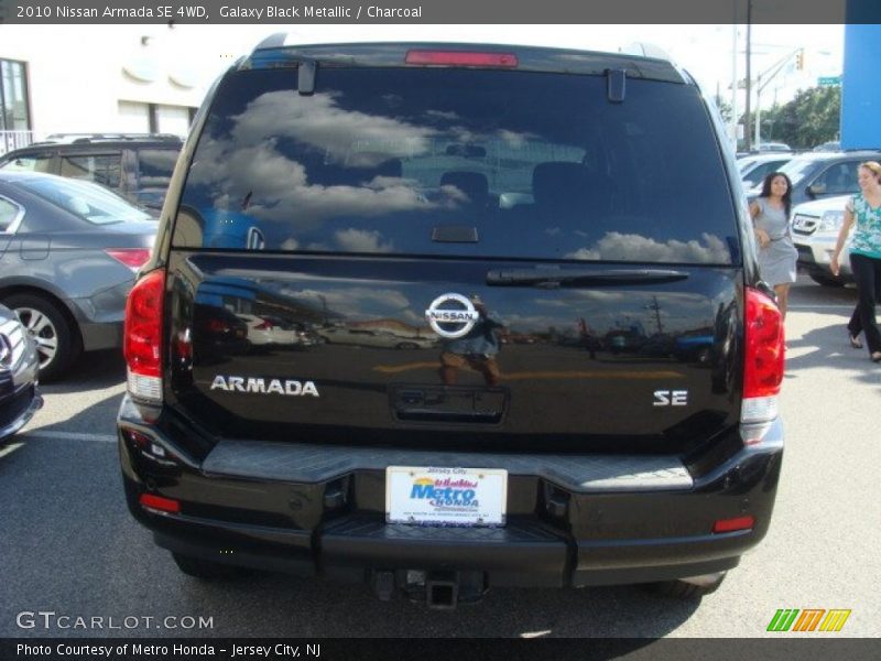 Galaxy Black Metallic / Charcoal 2010 Nissan Armada SE 4WD