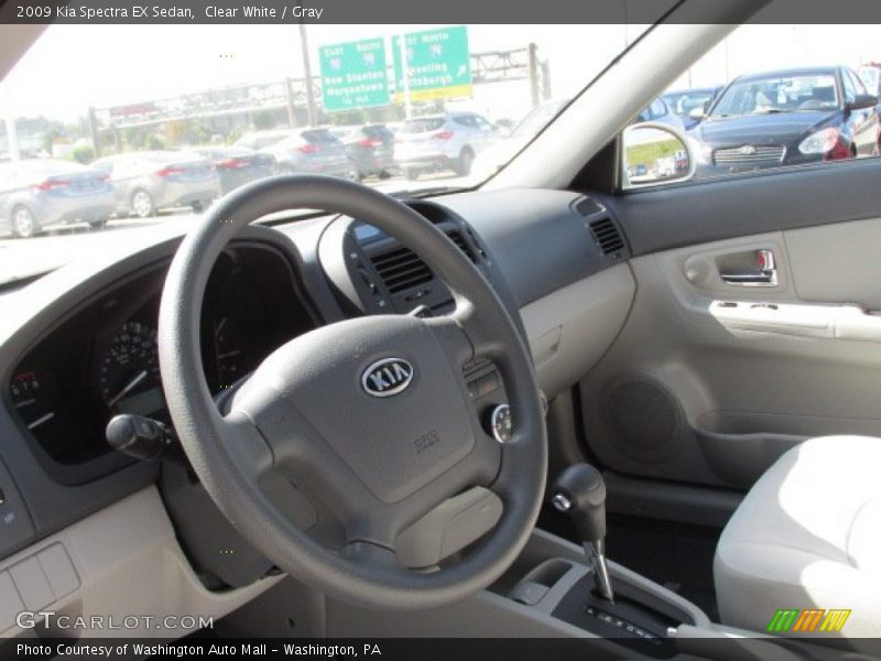 Clear White / Gray 2009 Kia Spectra EX Sedan
