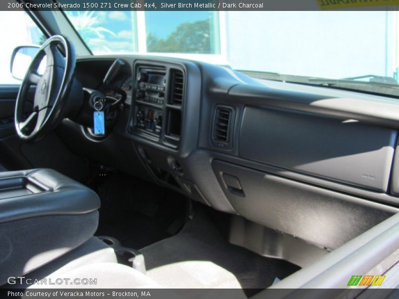 Silver Birch Metallic / Dark Charcoal 2006 Chevrolet Silverado 1500 Z71 Crew Cab 4x4