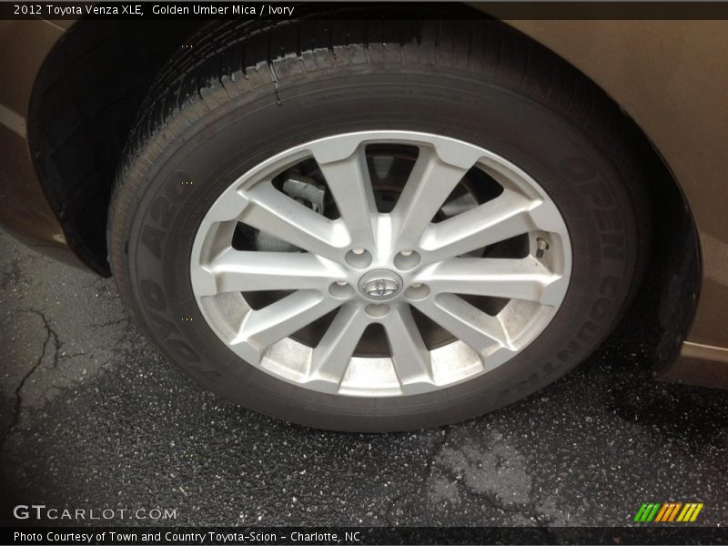 Golden Umber Mica / Ivory 2012 Toyota Venza XLE
