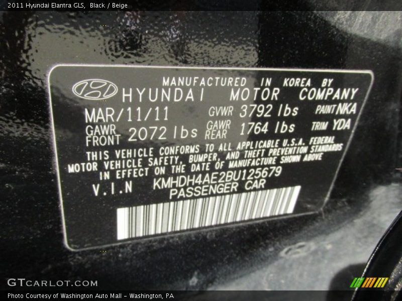 Black / Beige 2011 Hyundai Elantra GLS