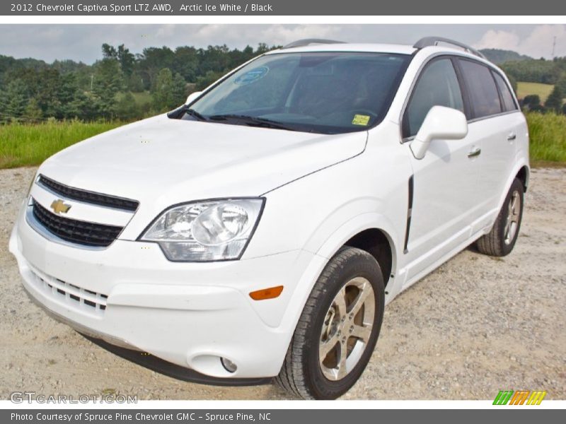 Front 3/4 View of 2012 Captiva Sport LTZ AWD