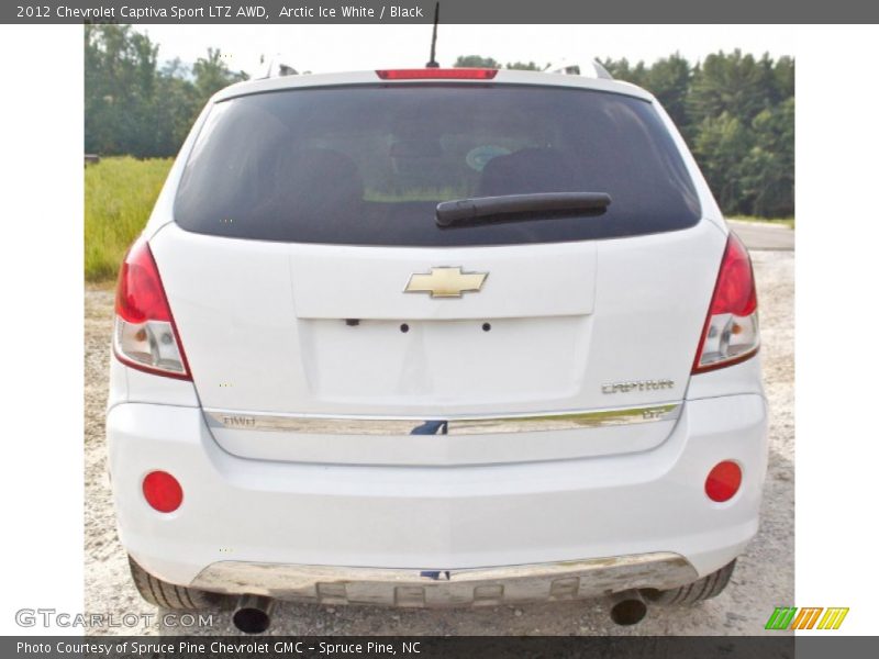 Arctic Ice White / Black 2012 Chevrolet Captiva Sport LTZ AWD