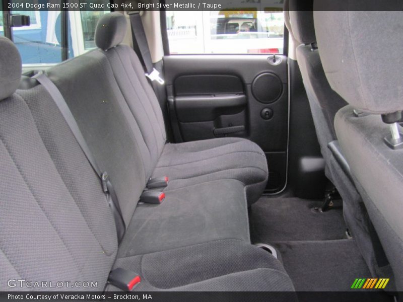 Bright Silver Metallic / Taupe 2004 Dodge Ram 1500 ST Quad Cab 4x4