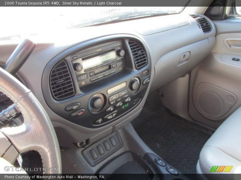 Silver Sky Metallic / Light Charcoal 2006 Toyota Sequoia SR5 4WD