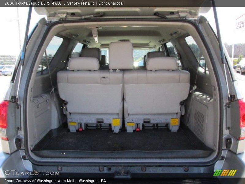 Silver Sky Metallic / Light Charcoal 2006 Toyota Sequoia SR5 4WD