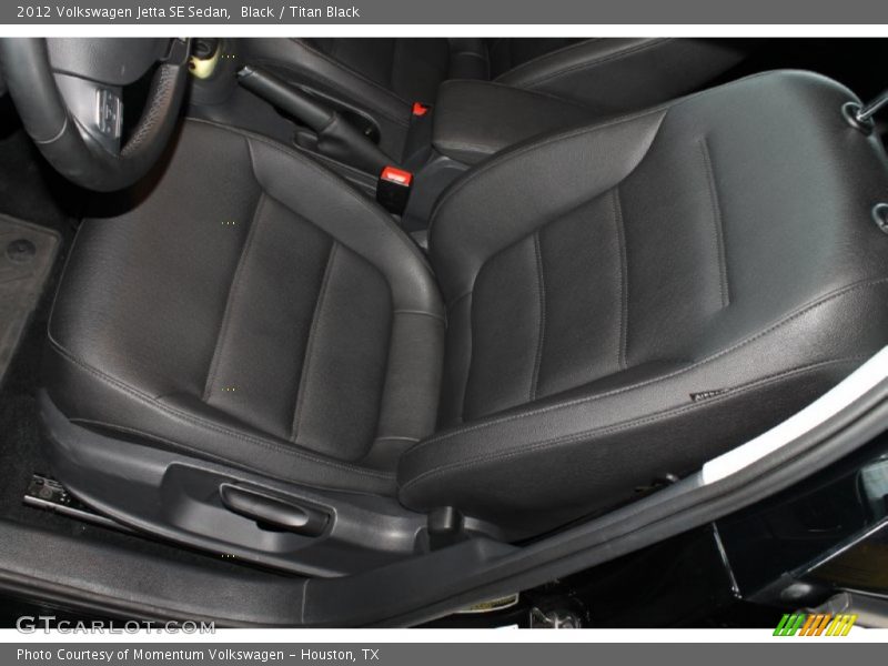 Black / Titan Black 2012 Volkswagen Jetta SE Sedan