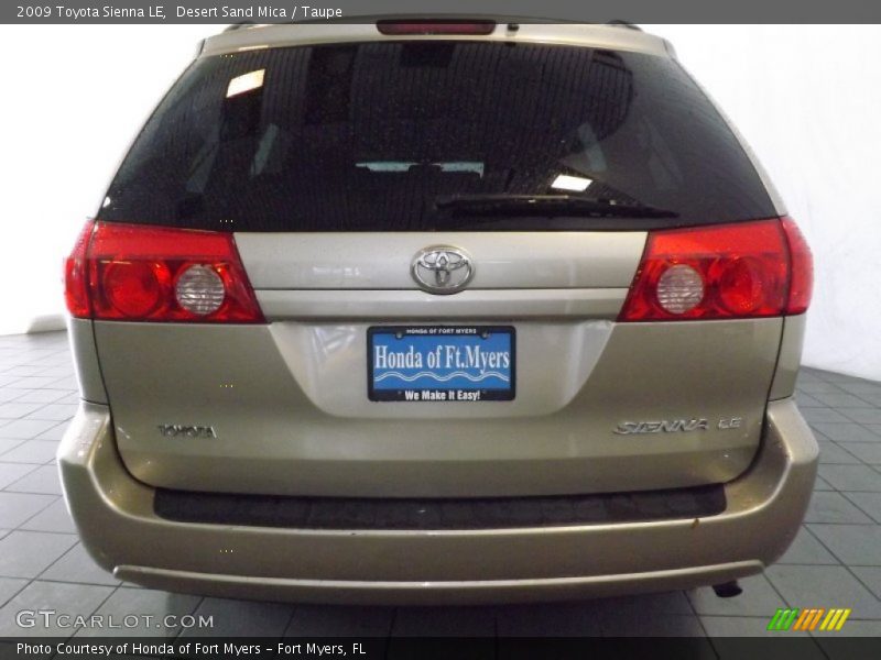 Desert Sand Mica / Taupe 2009 Toyota Sienna LE