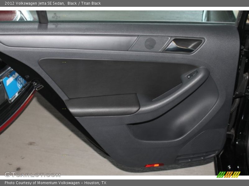 Black / Titan Black 2012 Volkswagen Jetta SE Sedan