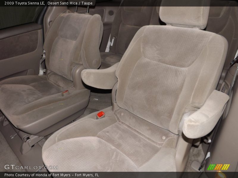 Desert Sand Mica / Taupe 2009 Toyota Sienna LE