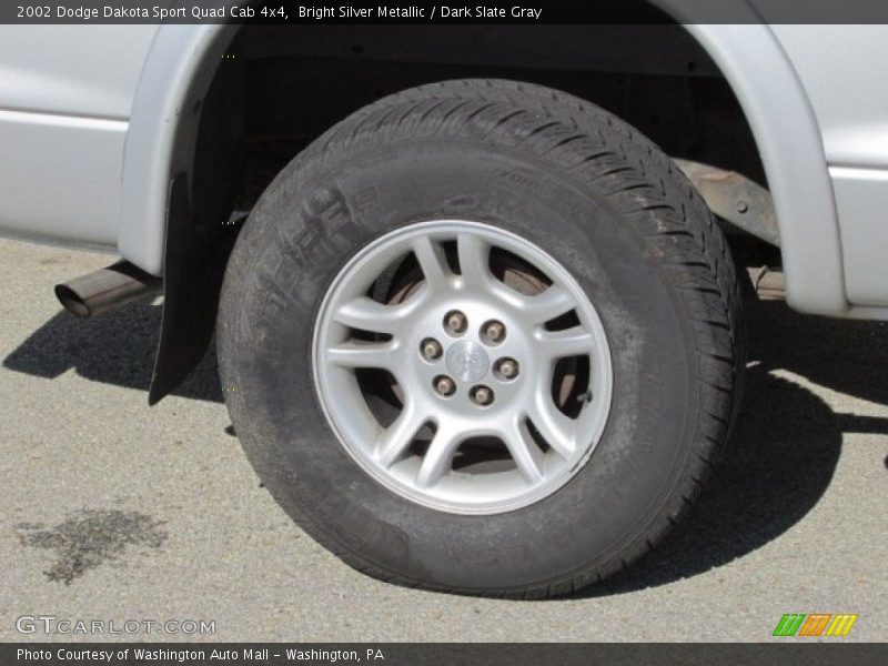 Bright Silver Metallic / Dark Slate Gray 2002 Dodge Dakota Sport Quad Cab 4x4