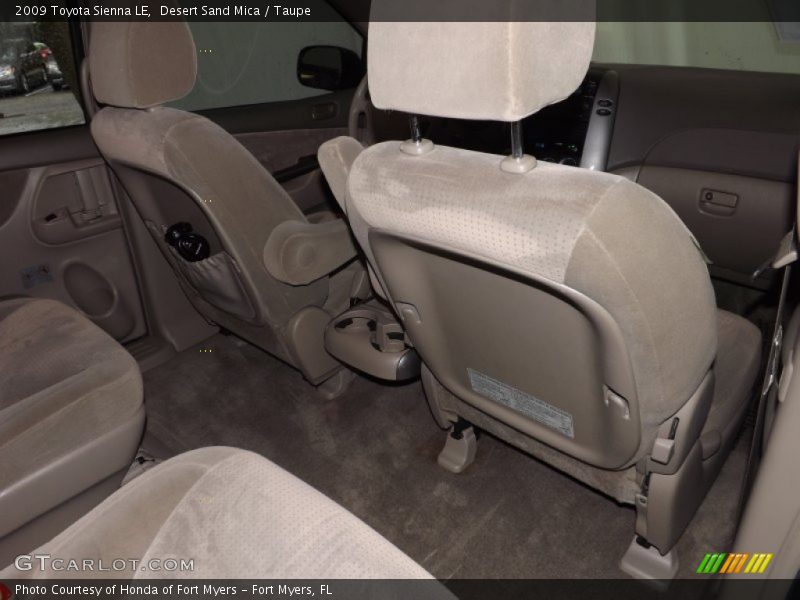 Desert Sand Mica / Taupe 2009 Toyota Sienna LE