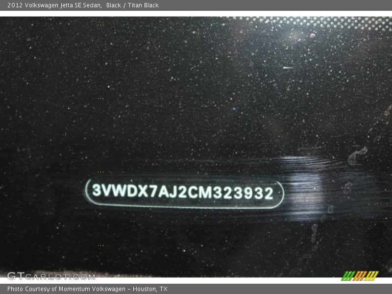 Black / Titan Black 2012 Volkswagen Jetta SE Sedan