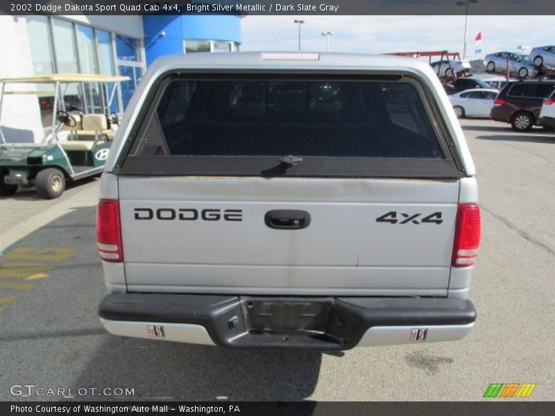 Bright Silver Metallic / Dark Slate Gray 2002 Dodge Dakota Sport Quad Cab 4x4