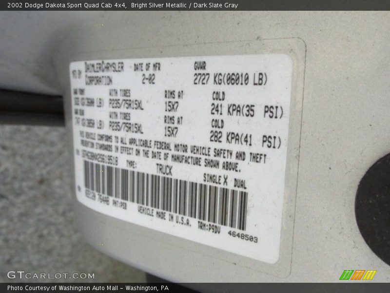 Bright Silver Metallic / Dark Slate Gray 2002 Dodge Dakota Sport Quad Cab 4x4