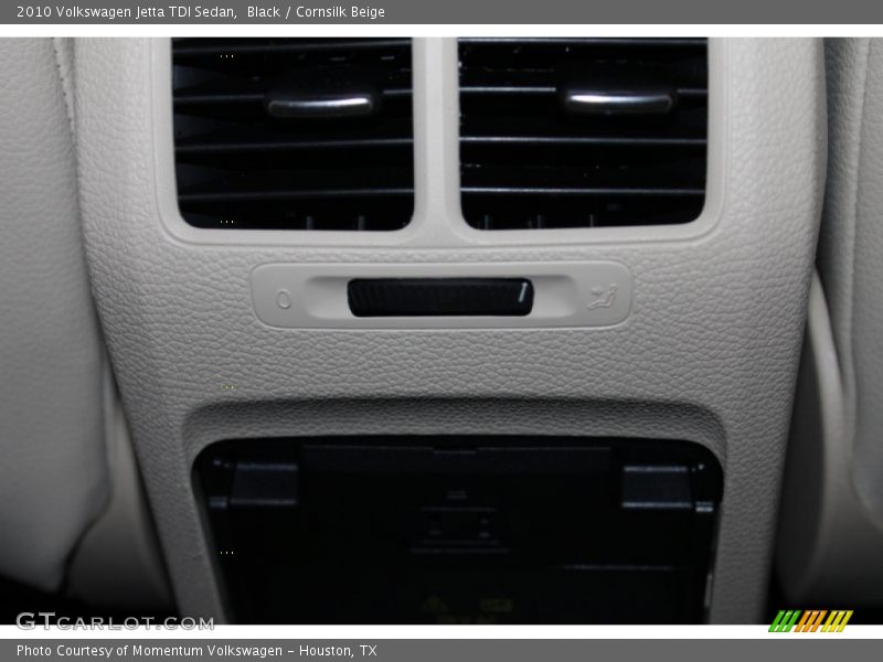 Black / Cornsilk Beige 2010 Volkswagen Jetta TDI Sedan