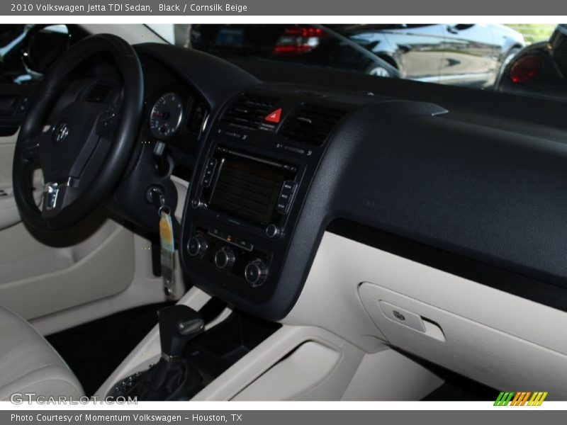 Black / Cornsilk Beige 2010 Volkswagen Jetta TDI Sedan