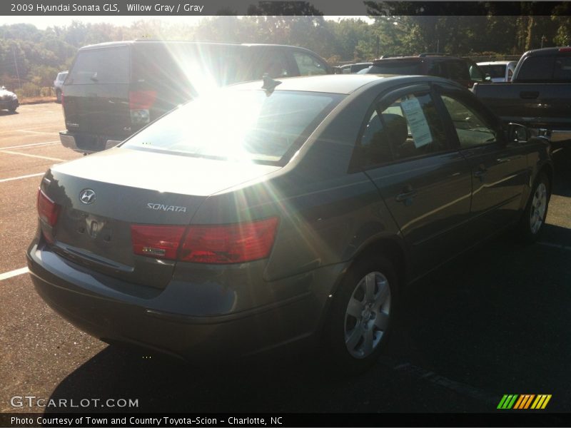 Willow Gray / Gray 2009 Hyundai Sonata GLS