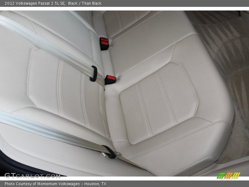 Black / Titan Black 2012 Volkswagen Passat 2.5L SE