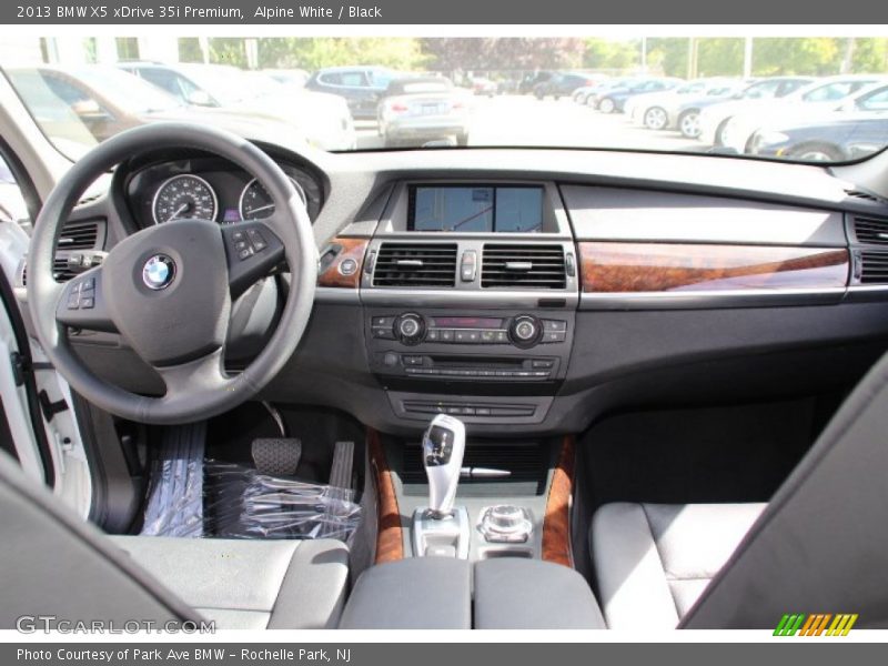 Alpine White / Black 2013 BMW X5 xDrive 35i Premium