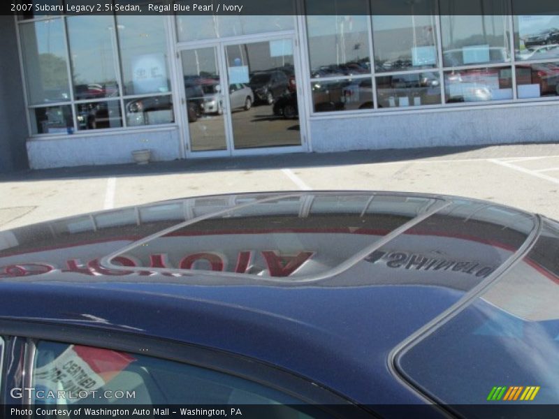 Regal Blue Pearl / Ivory 2007 Subaru Legacy 2.5i Sedan