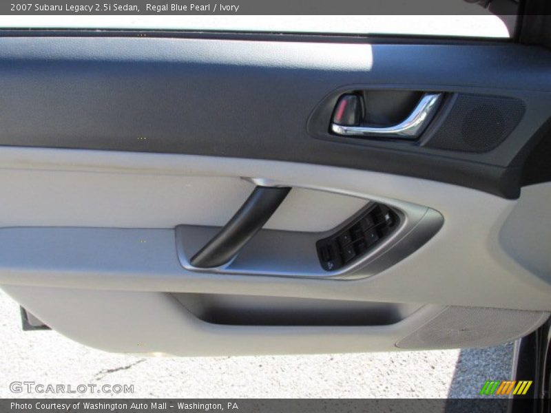 Regal Blue Pearl / Ivory 2007 Subaru Legacy 2.5i Sedan