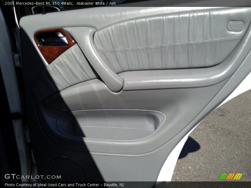 Alabaster White / Ash 2005 Mercedes-Benz ML 350 4Matic