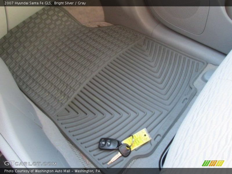 Bright Silver / Gray 2007 Hyundai Santa Fe GLS