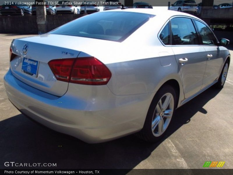 Reflex Silver Metallic / Titan Black 2014 Volkswagen Passat TDI SE