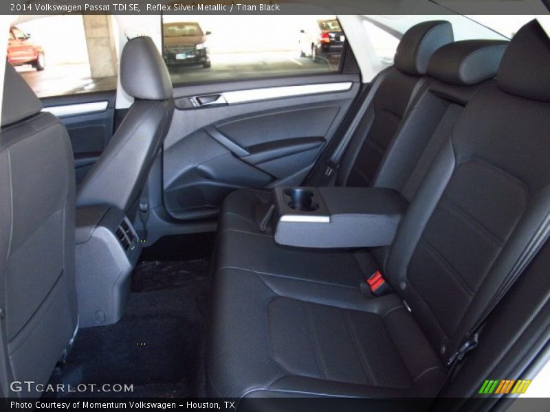 Reflex Silver Metallic / Titan Black 2014 Volkswagen Passat TDI SE