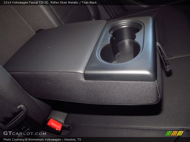 Reflex Silver Metallic / Titan Black 2014 Volkswagen Passat TDI SE