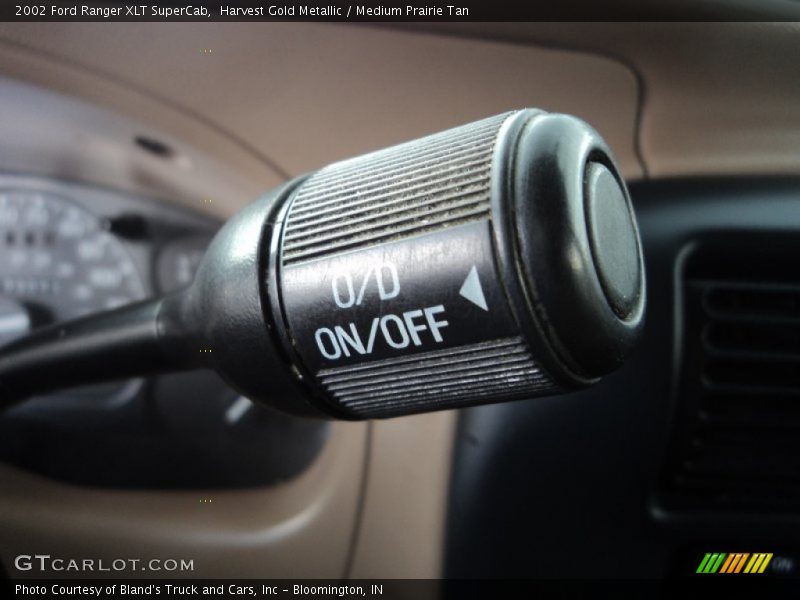 Harvest Gold Metallic / Medium Prairie Tan 2002 Ford Ranger XLT SuperCab