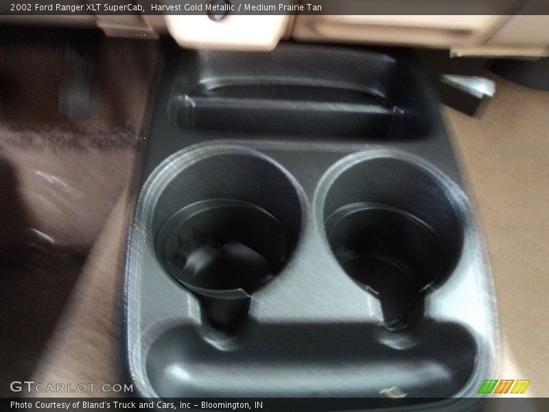 Harvest Gold Metallic / Medium Prairie Tan 2002 Ford Ranger XLT SuperCab